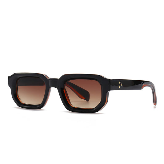 Regency (Black/Tea)